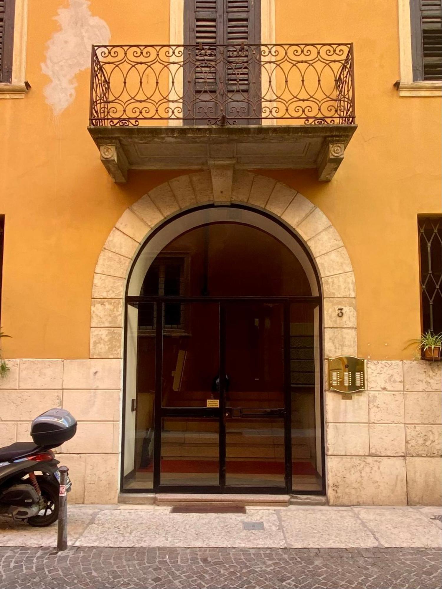 Casa Arnaldo Ξενοδοχείο Βερόνα Εξωτερικό φωτογραφία